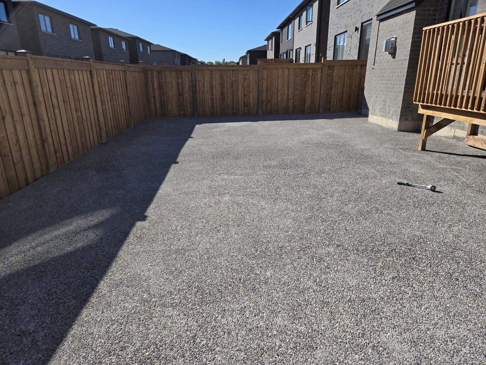 Back exposed aggregate
