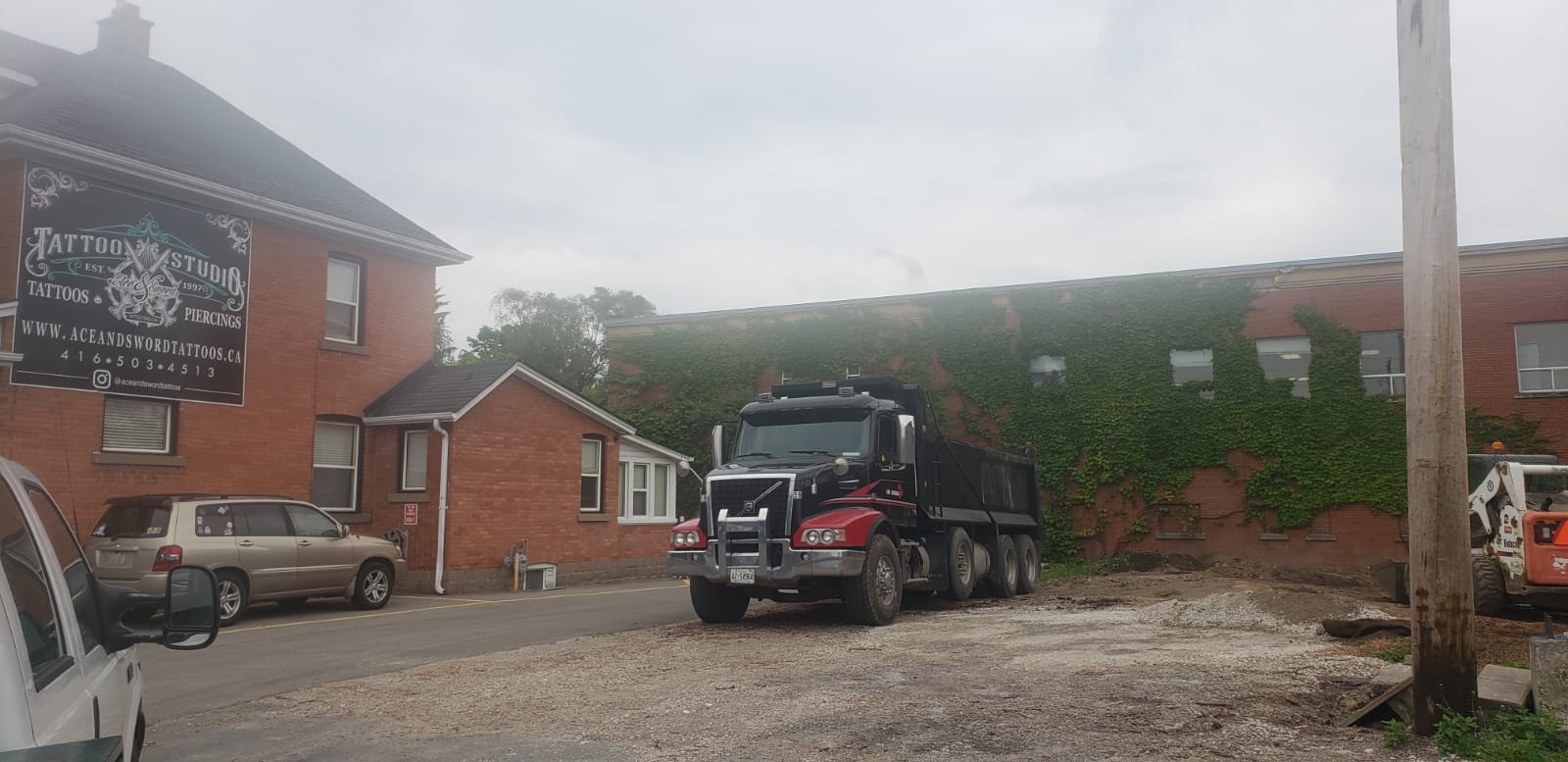 Triaxle dump truck on site